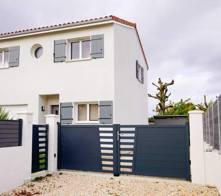 Portail aluminium sur mesure Modane